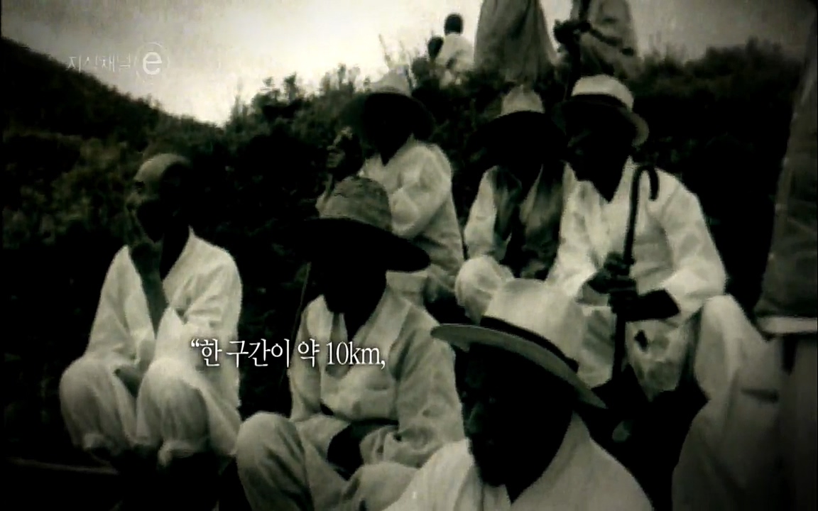 지식채널-e모두의 도로길 위, 누군가의 삶은 멈추었고 세상은 빨라졌다.mp4_20220506_205921.299.jpg