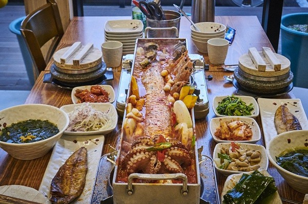 제주 중문 갈치집 '색달식당'
