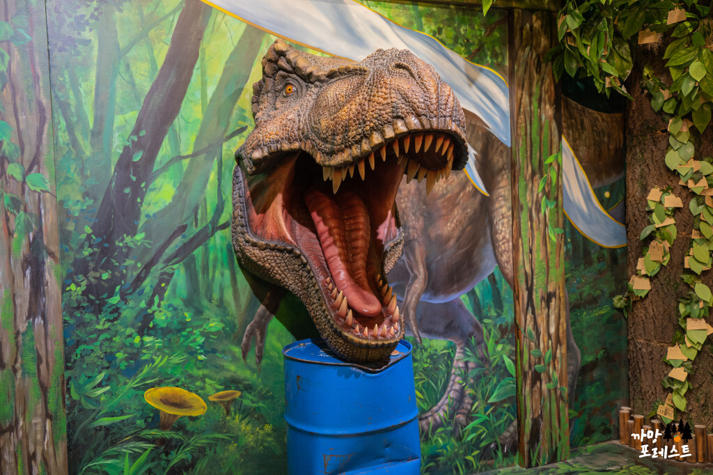 박물관은 살아있다 제주 중문 공룡 포토존