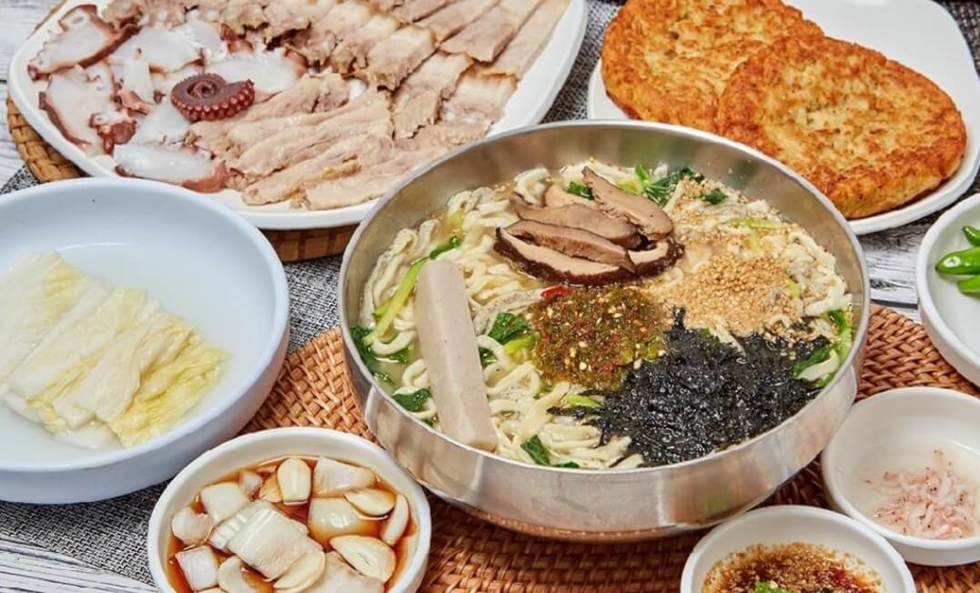 본전식당