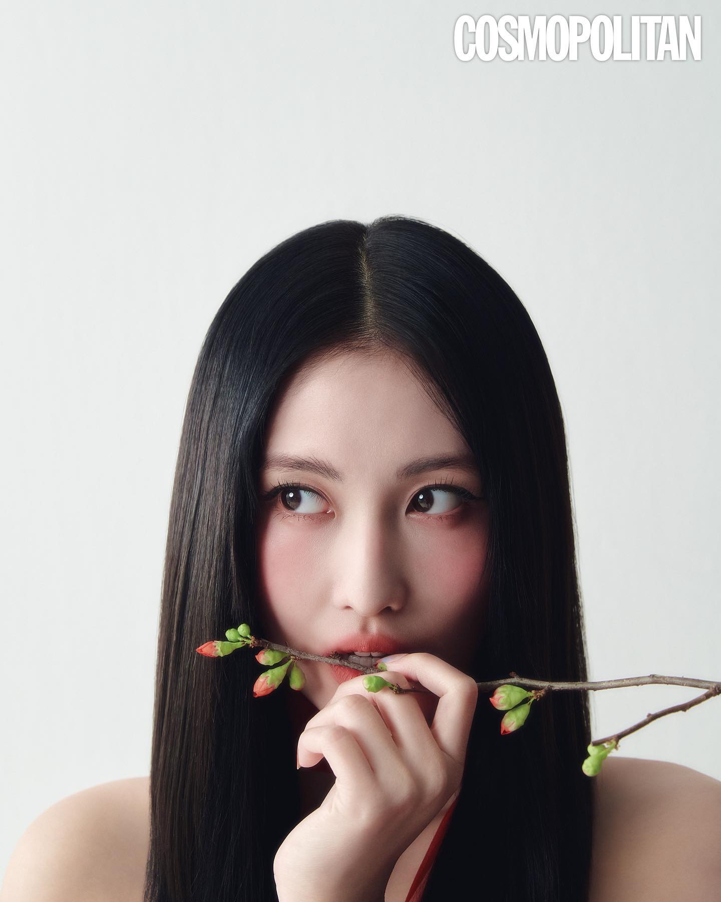  트와이스 모모 인스타그램 cosmopolitan korea 화보 사진