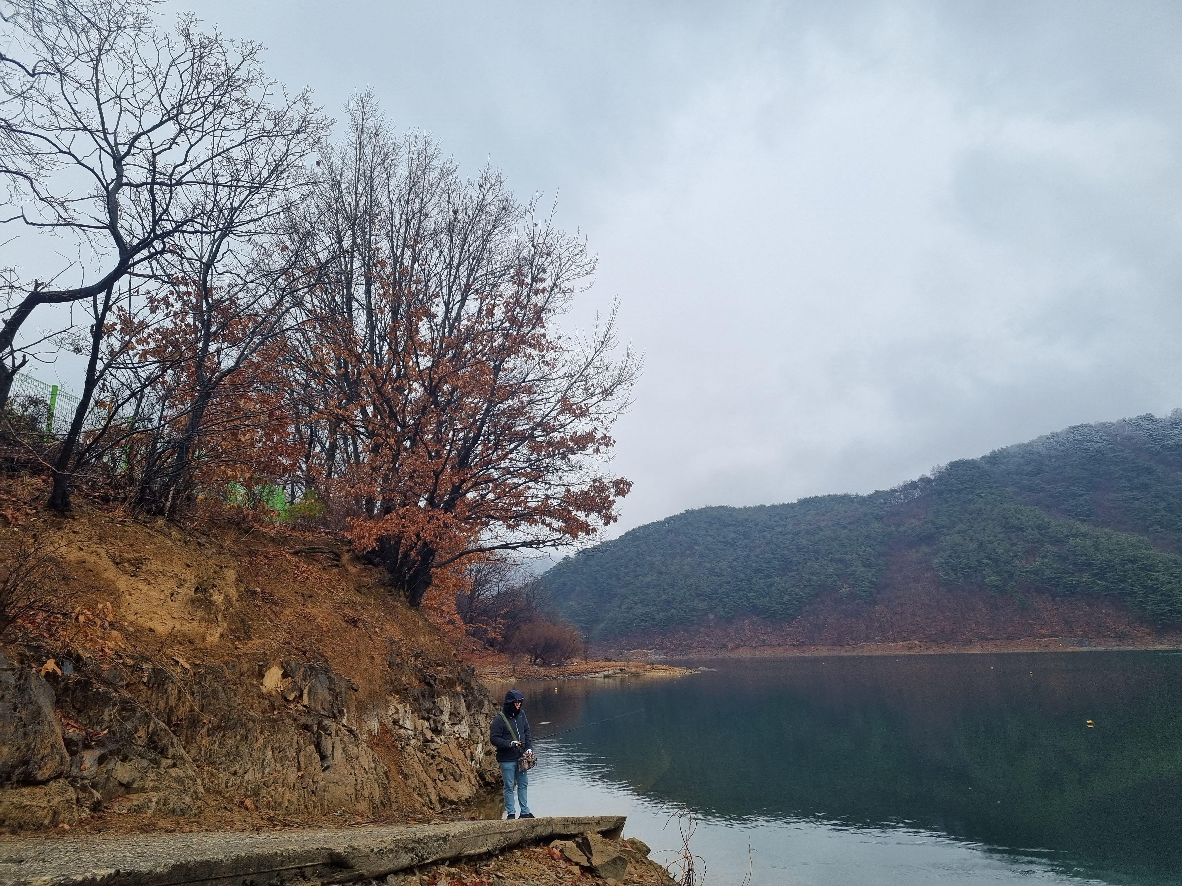  충주댐 겨울에만 할 수 있는 배스낚시포인트 기록 & 영상