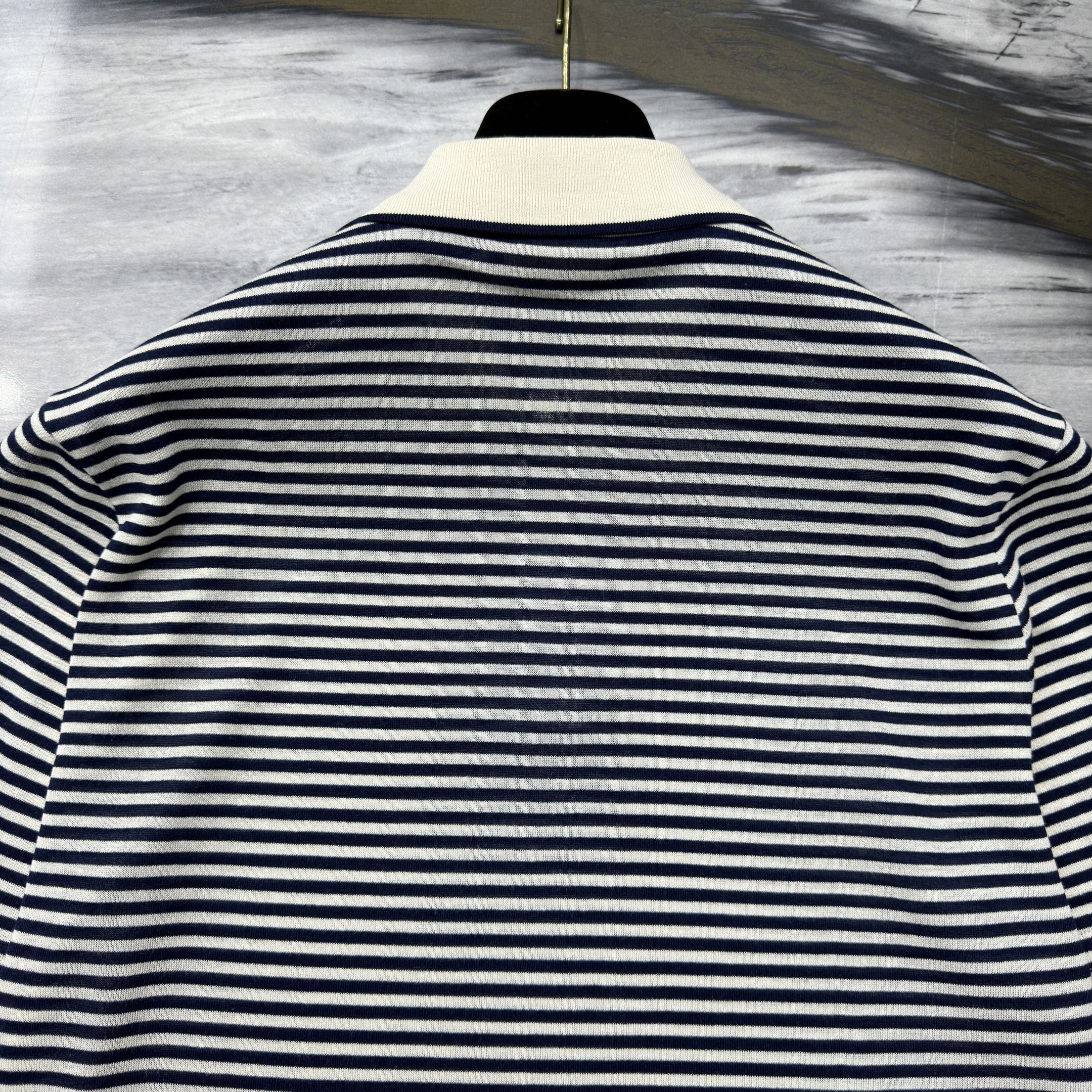 img.jpg