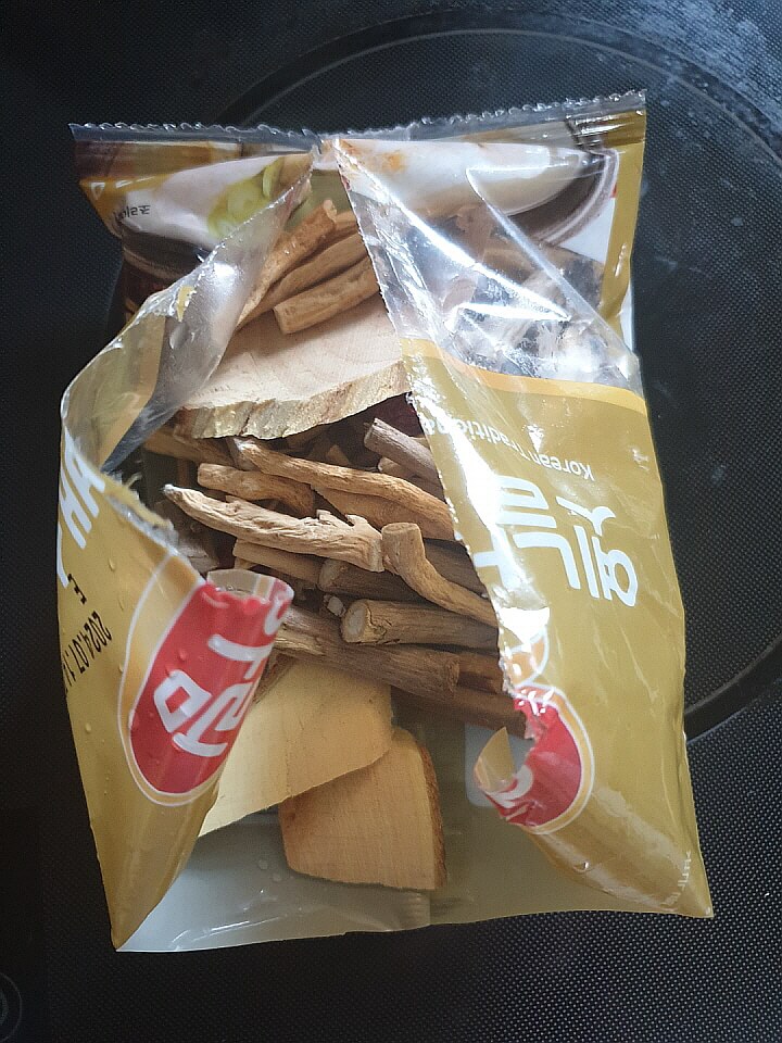 토종닭백숙 재료