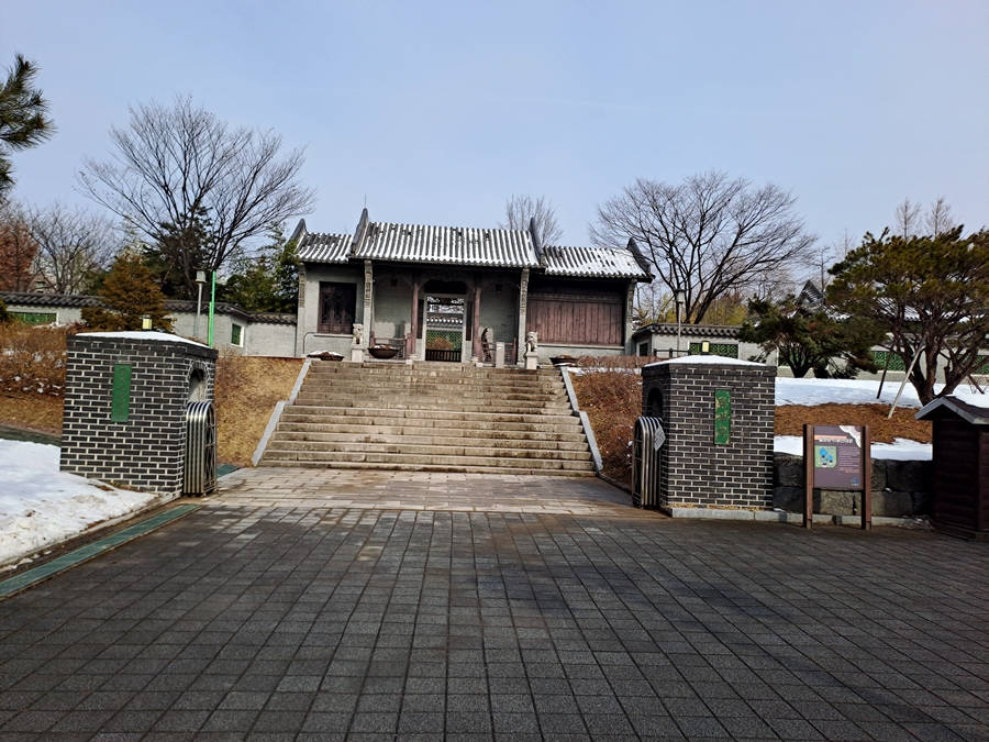 월화원입구