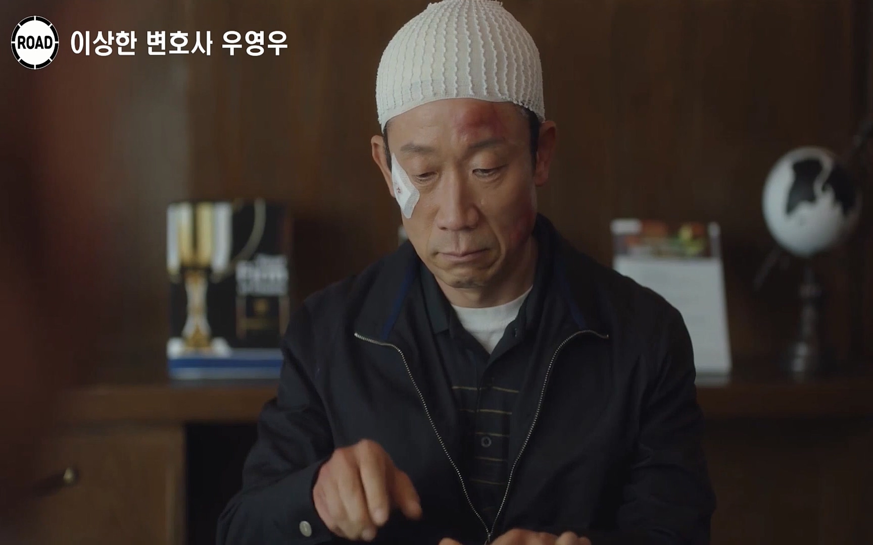 신선한 소재와 깔끔한 전개, 아름다운 결말로 시청율 신기록 세우며 전 세계인의 마음을 울린??이상한 변호사 우영우??시즌1, 《1~16화》 한방에 몰아보기.mp4_20220824_140917.988.jpg