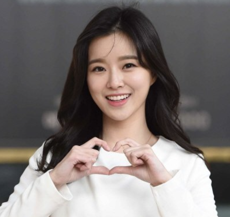  아나운서 이향 프로필 나이 몸매 데뷔 방송 활동 학력 인스타