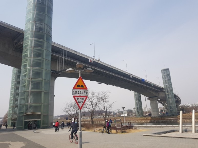  금요일에 만나요 (라이딩) 자전거 라이딩 부평구청역에서 아라뱃길까지