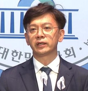 정성호 국회의원 현근택 성희롱 발언 징계 논란