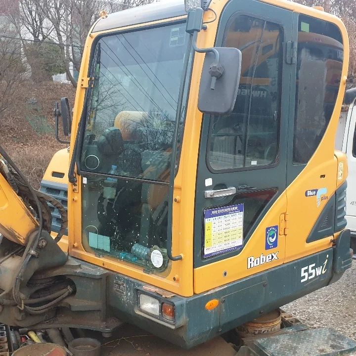  굴삭기 현대 HYUNDAI R140W 모델 2013년식 4900만원 판매합니다