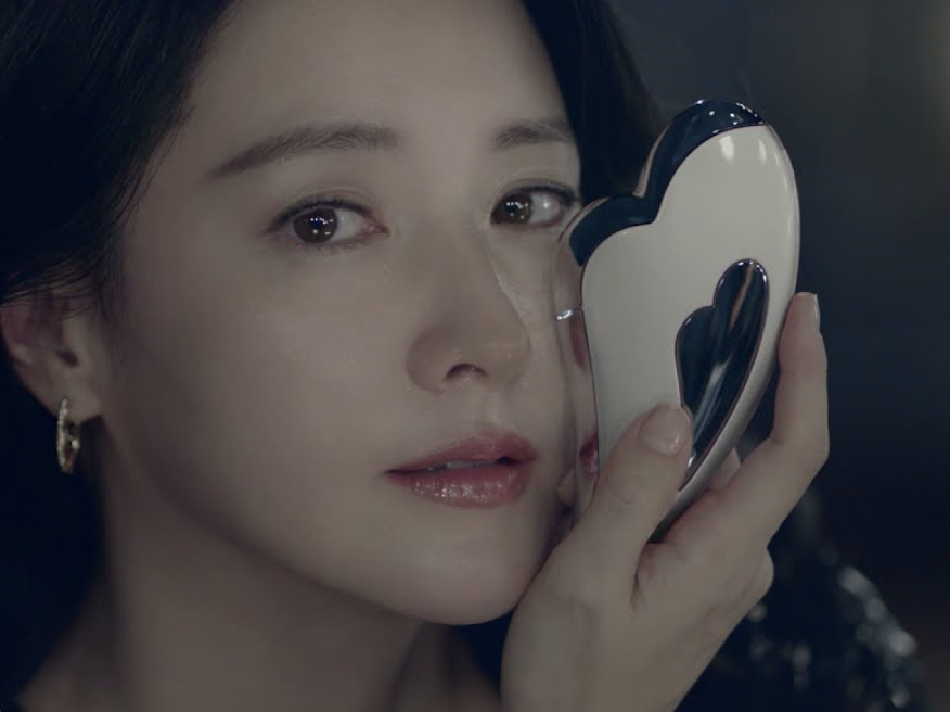 "사기꾼이랑 왜 결혼했나 했더니..." 이영애가 드라마도 안찍고 부동산 부자가 된 충격적인 '방법'