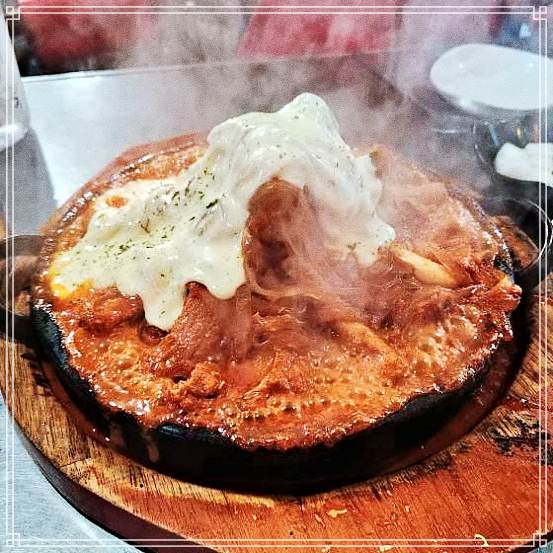  7월 21일 생생정보 치즈 폭포 등갈비 맛있으면 0칼로리 조회 수 873만 뷰 천호동, 천호역 근처 추천 맛집 등갈비 묵은지찜, 치즈등갈비찜, 4층 등갈비삼합탑 방송 정보