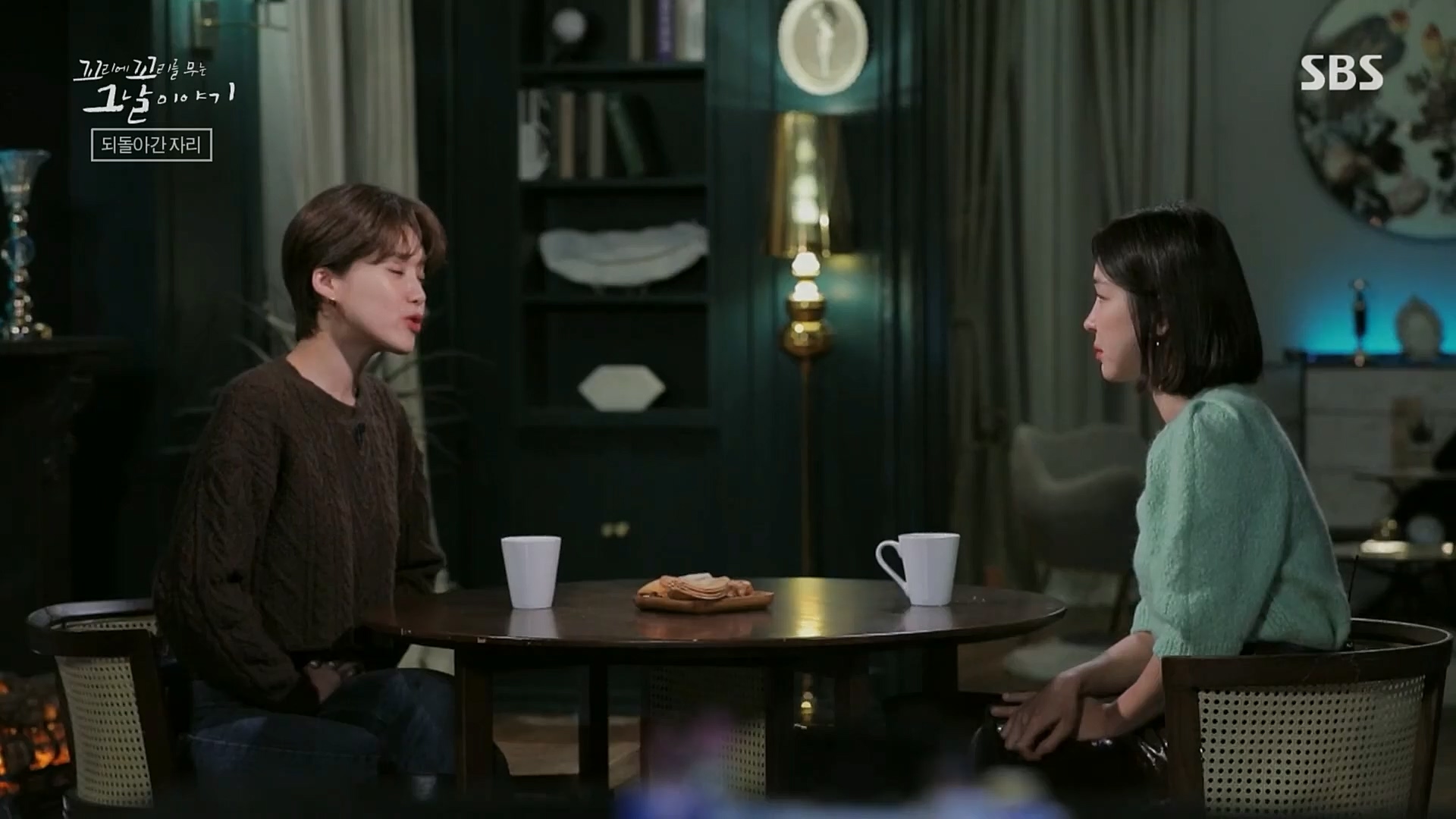 꼬리에꼬리를무는그날이야기.E64.230202p.H264-F1RST..mp4_20230205_192950.950.jpg