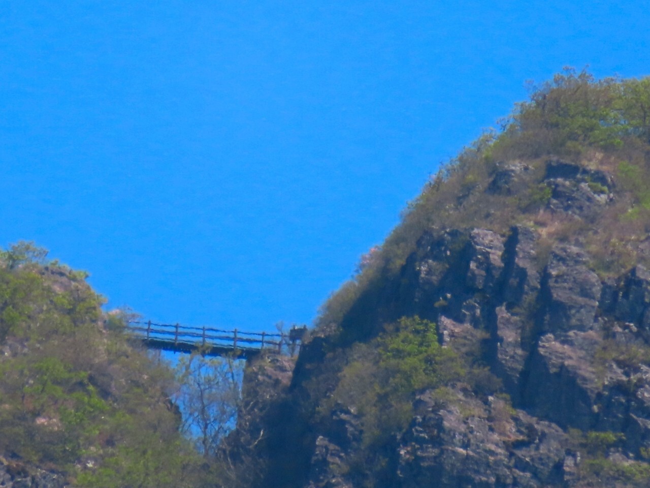 블랙야크 100+, Y출렁다리, 6