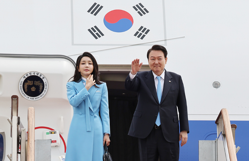  한미정상회담 3가지 키워드 : 안보, 반도체, 첨단기술 (feat. 관련주)