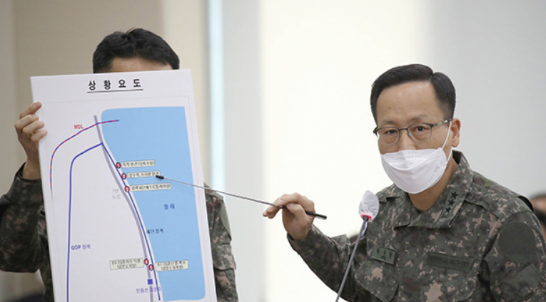  22사단 노크 귀순 헤엄 귀순 경계실패 인정