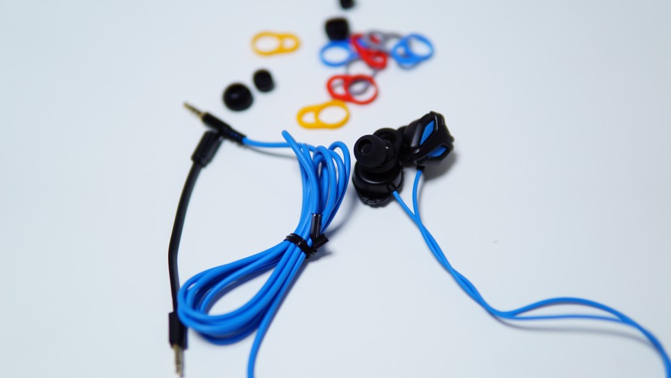 Light VS Plus 비교 게이밍 귀야홍 사운드 판다 SPE-G9 13