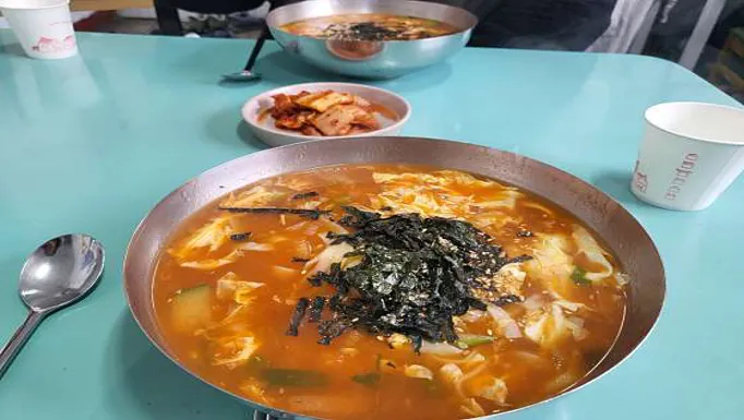대우칼국수