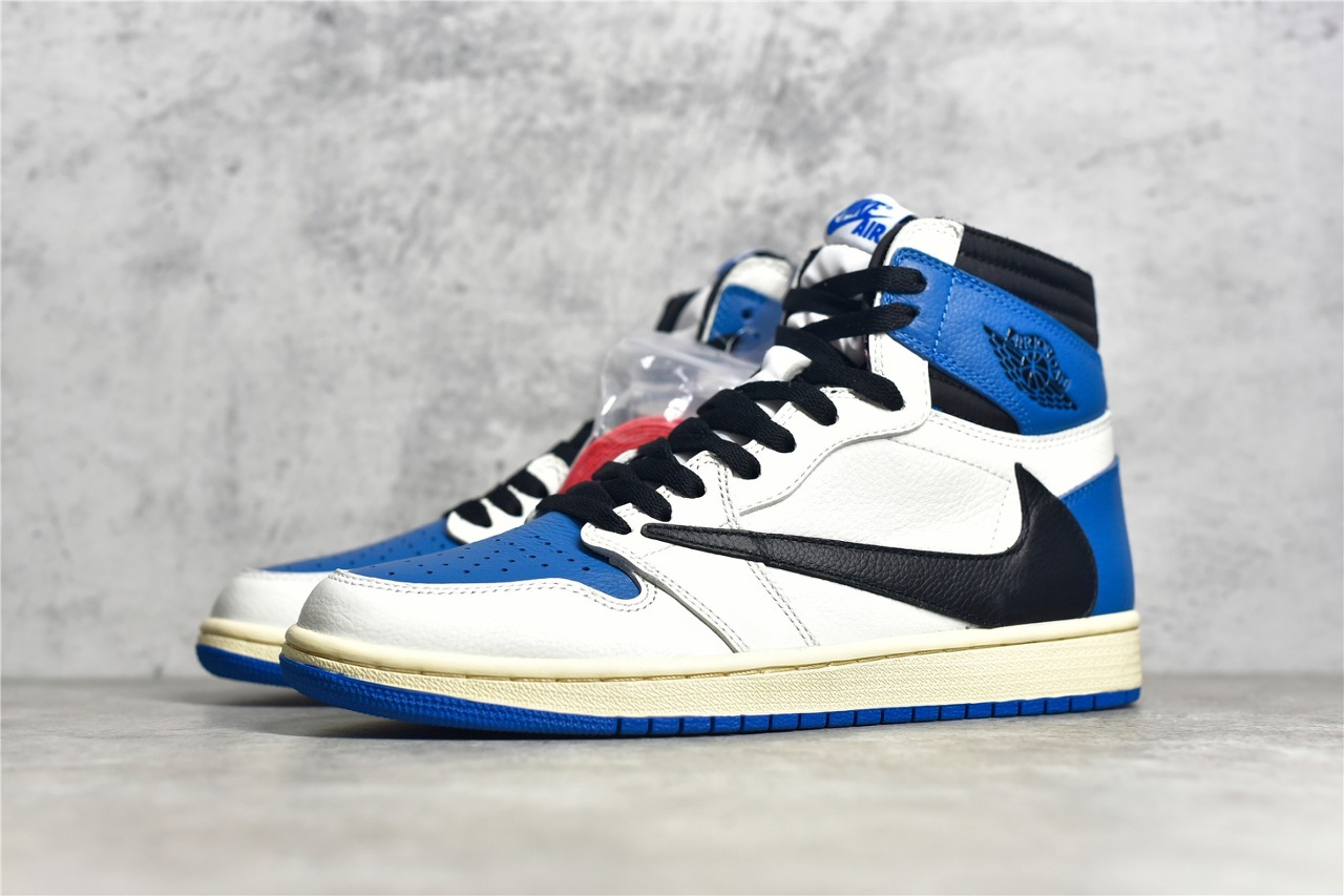  [NIKE x TRAVIS SCOTT x FRAGMENT] SG 수정 나이키 X 트래비스 스캇 X 프라그먼트 에어 조던1 레트로 하이 OG DH3227-105