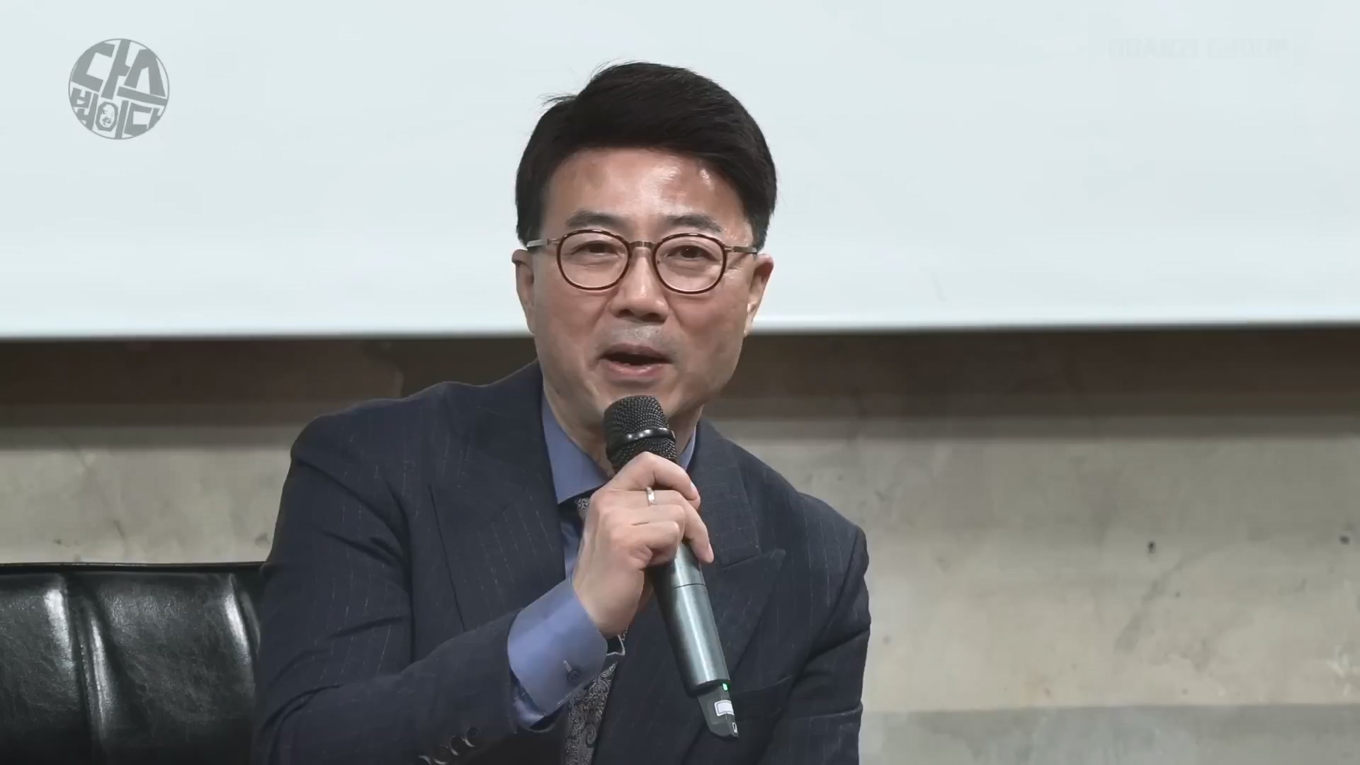 [김어준의 다스뵈이다] 331회 김건희의 흑염소, 명태균의 똥개, 국정원의 설레발.mp4_20241102_153302.163.jpg