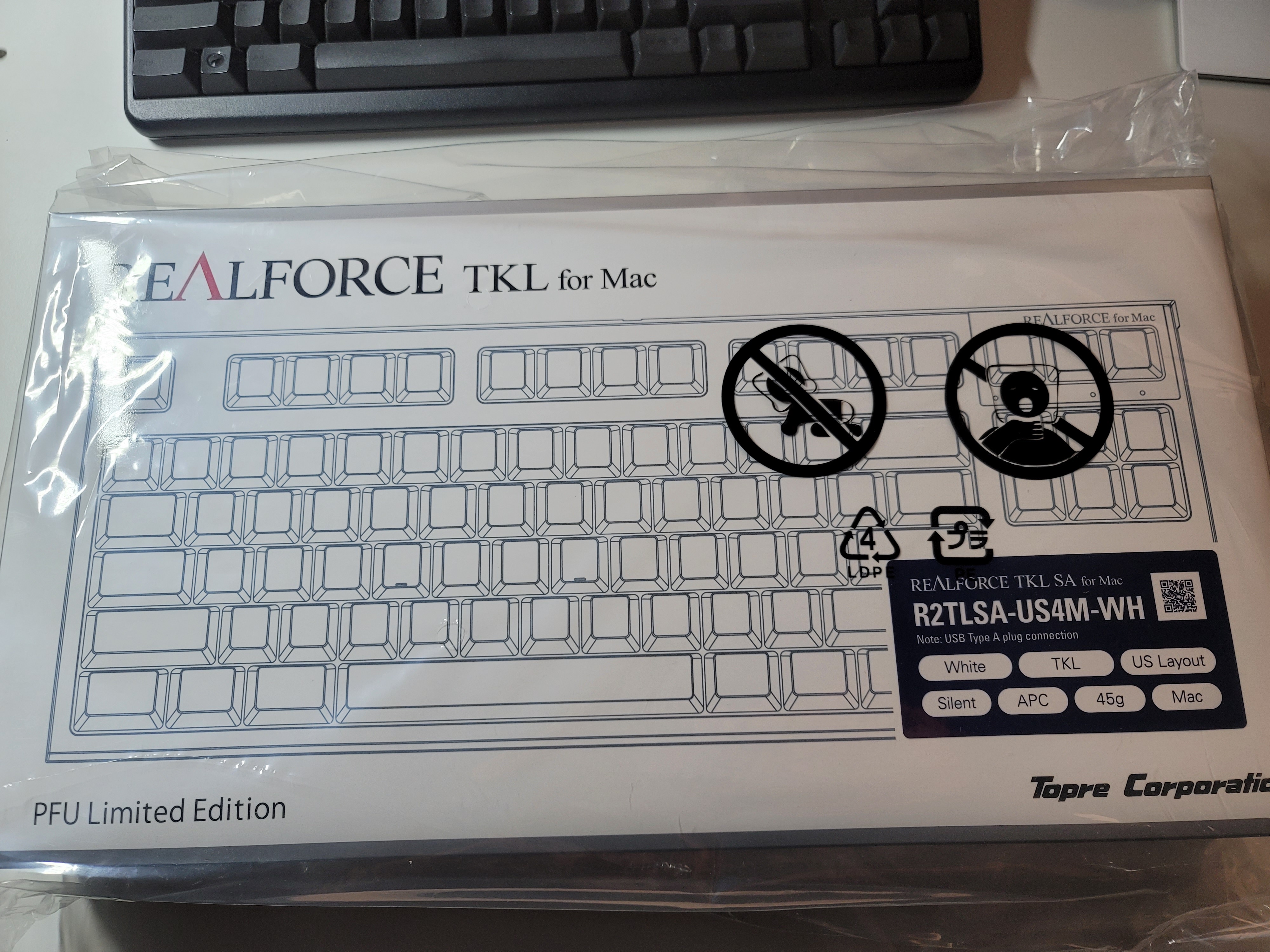 クーポンで半額☆2280円！ REALFORCE TKL SA for Mac R2TLSA-US3M-WH