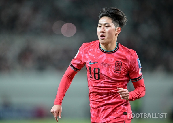  축구국가대표팀 애매한 포지션 이강인 잘하는 건 누구나 아는데 어디에 넣지?