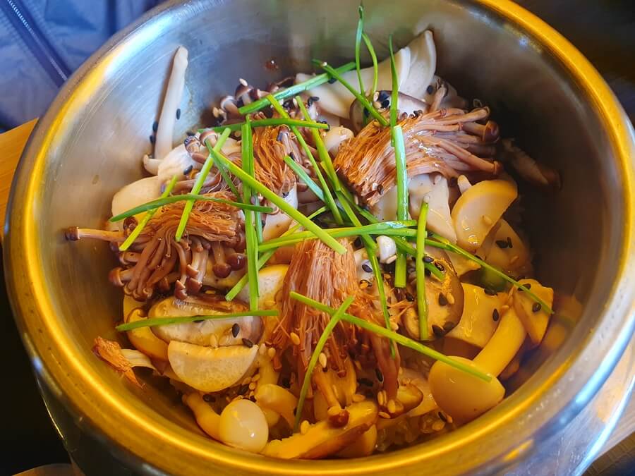 버섯 밥 - 클로즈업