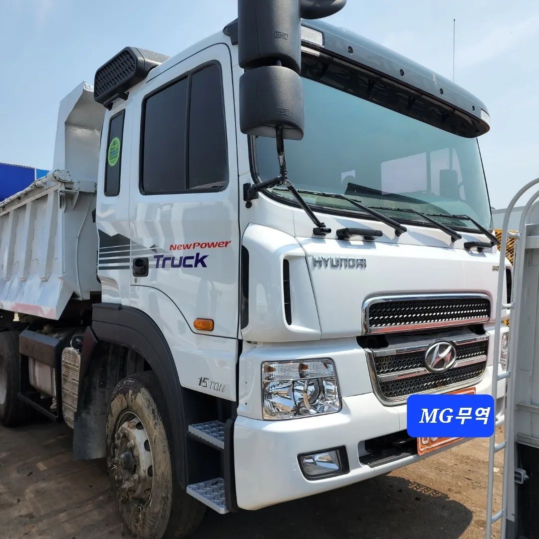  현대 HYUNDAI 15톤  2014년식 8100만원 판매합니다