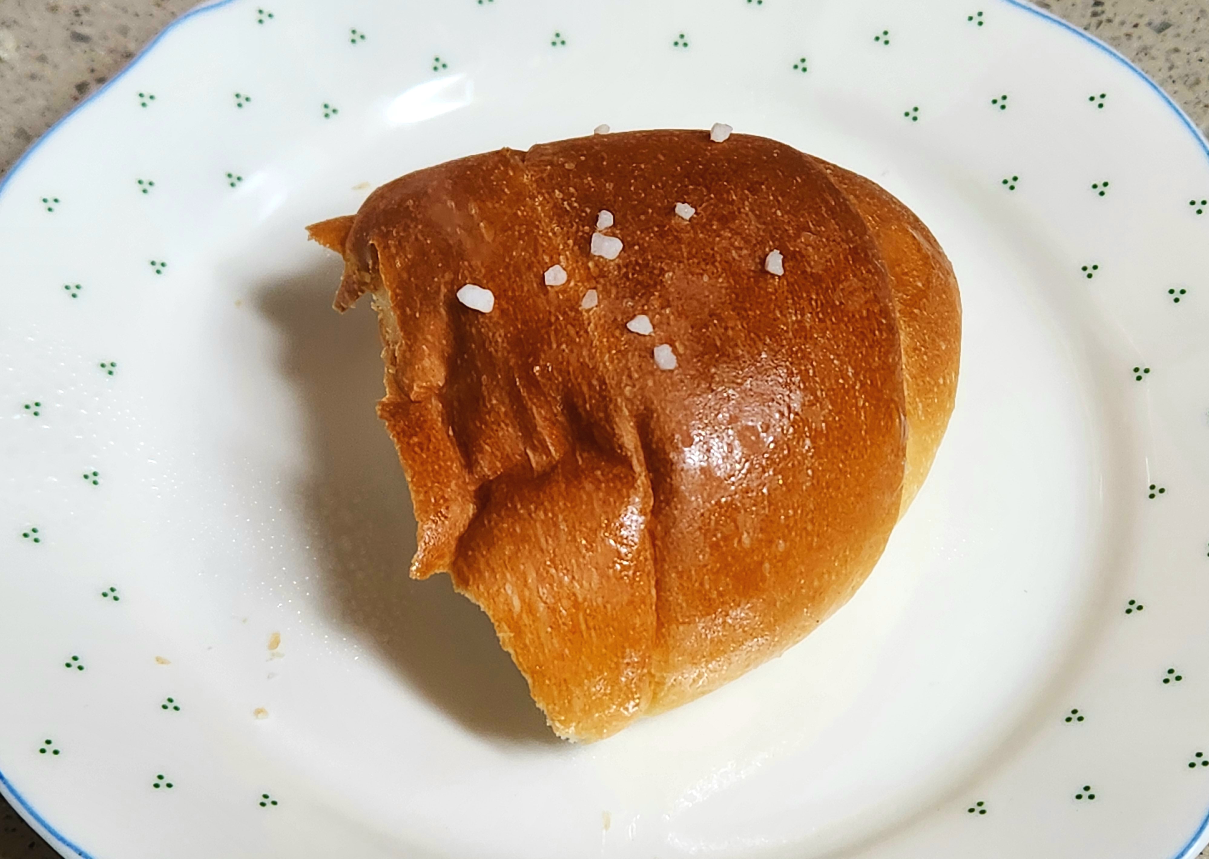 하레하레 소금빵