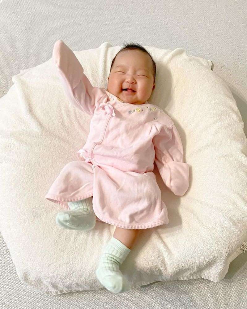 최희, 볼살 통통 ‘귀요미’ 딸과 깜찍한 투 샷 ‘러블리~!’