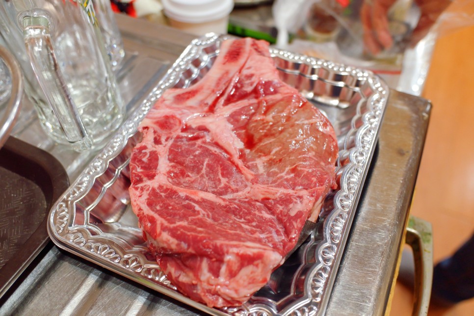 숯불에 구워도 맛있는 또마호크 스테이크 구이 21