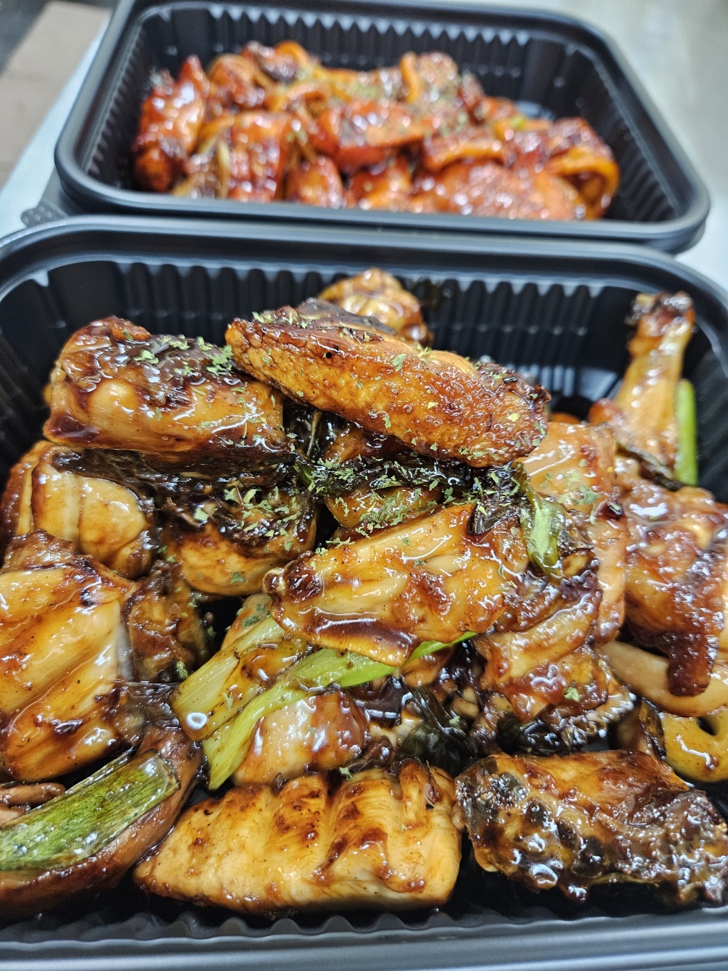 기영이숯불두마리치킨 이미지
