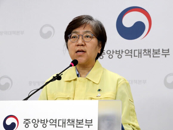 2021수능 코로나로 연기 될까 방역당국 긴장