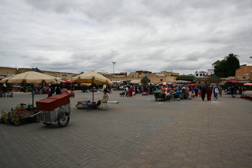 모로코-메크네스-Lahdim Square