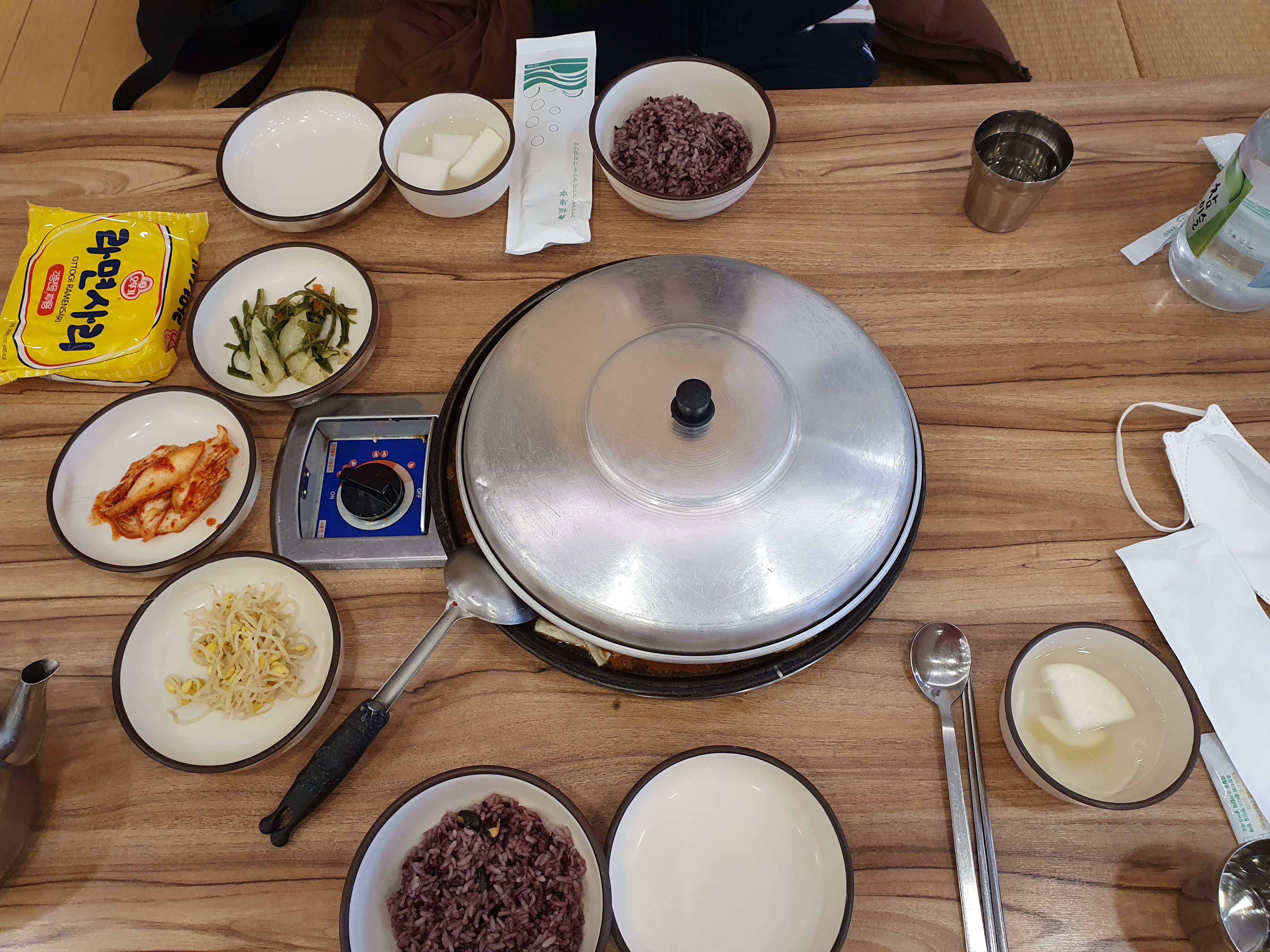 두꺼비부대찌개 이미지