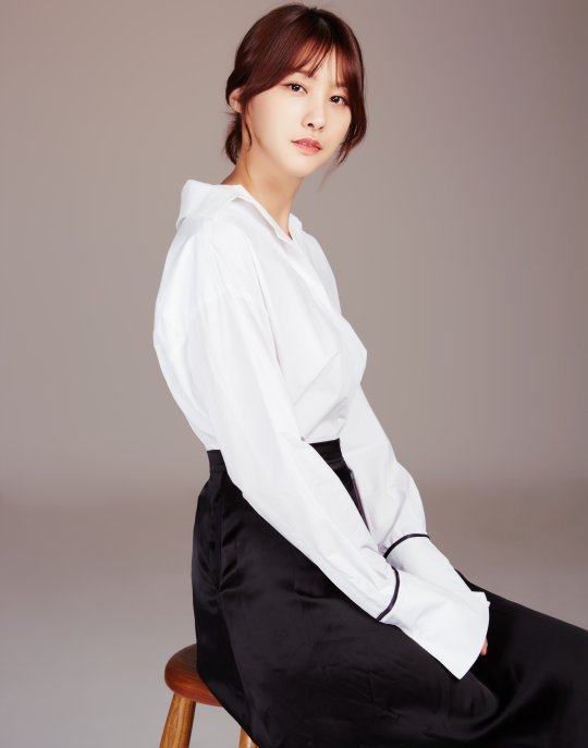  유인영 나이와 키. 유인영 몸매