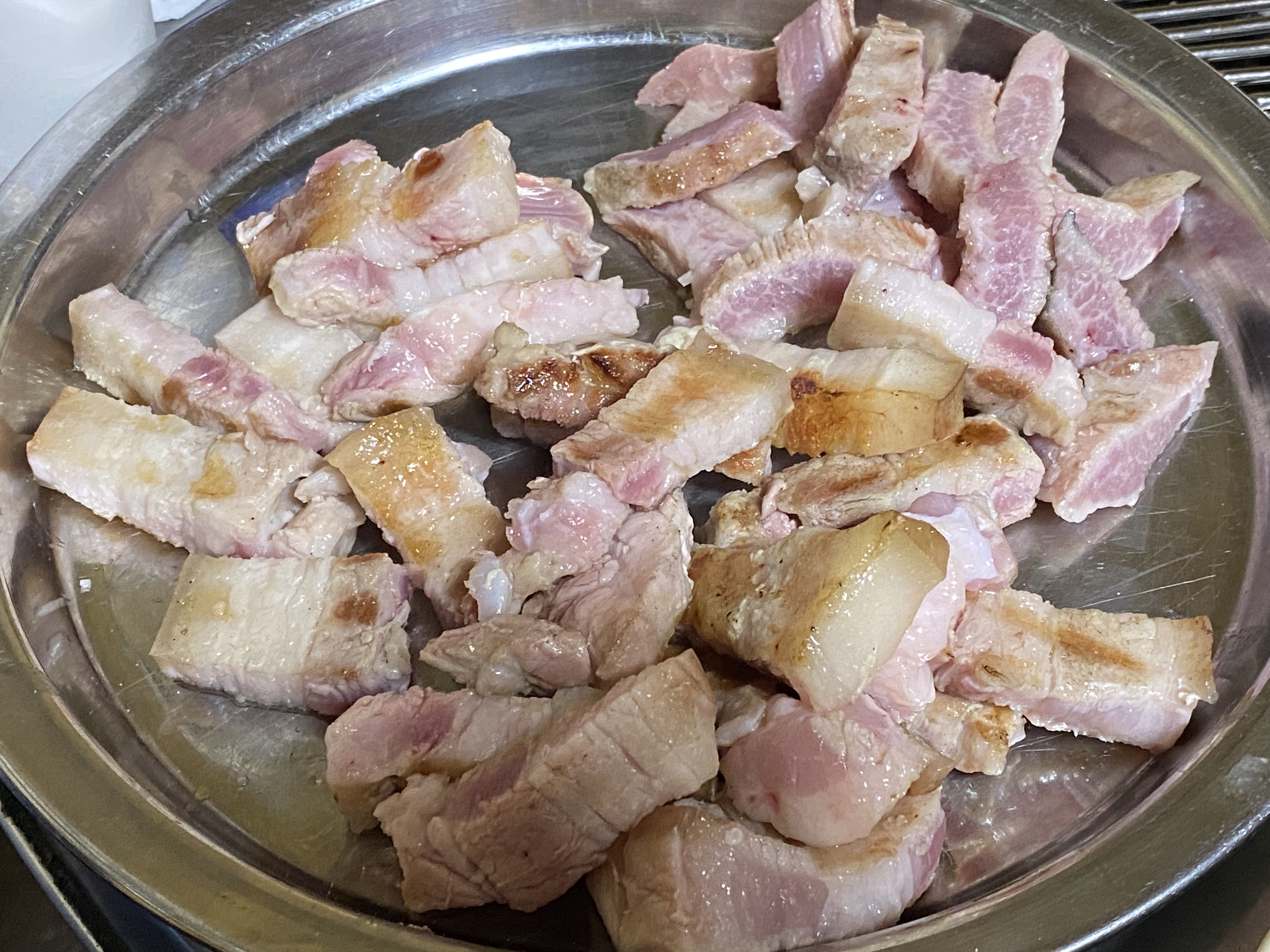  한번 오면 무조건 재방문하게 된다는 목동 맛집 홍가네달마을