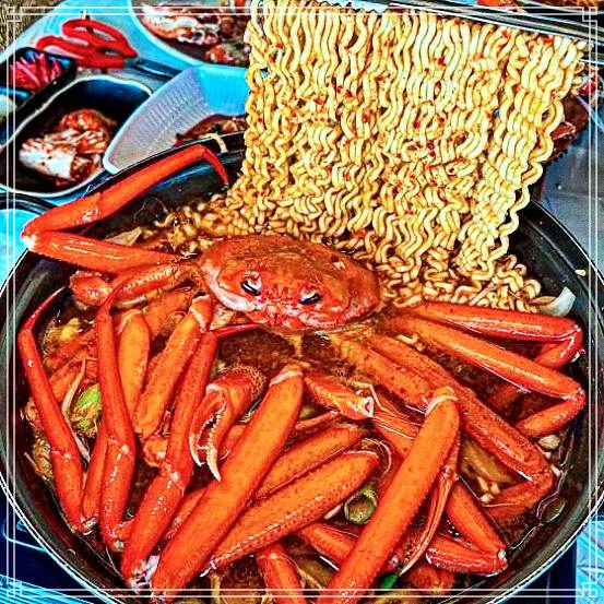  생방송오늘저녁 해산물 요리, 활어회, 홍게찜 강릉, 주문진 2068회 여행 팩트체크 홍게 한 마리를 통째로 넣은 홍게 라면 맛집 위치