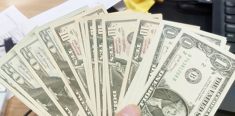 괌 여행을 위해 환전했습니다.