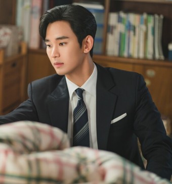 김수현 프로필,나이,키,몸무게,작품활동 - 김수현 주요수상경력 김수현 프로필,나이,키,몸무게,작품활동 - 김수현 주요수상경력