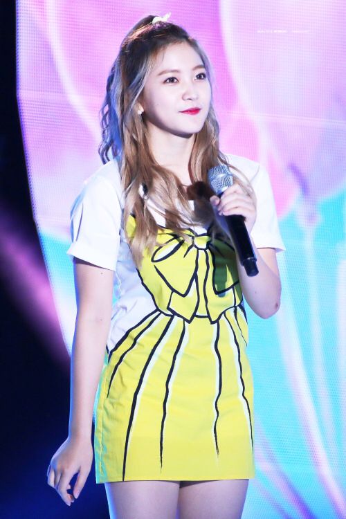 레드벨벳 예리 사진 모음(Red Velvet Yeri) 직캠 고화질 몸매 나이 국적