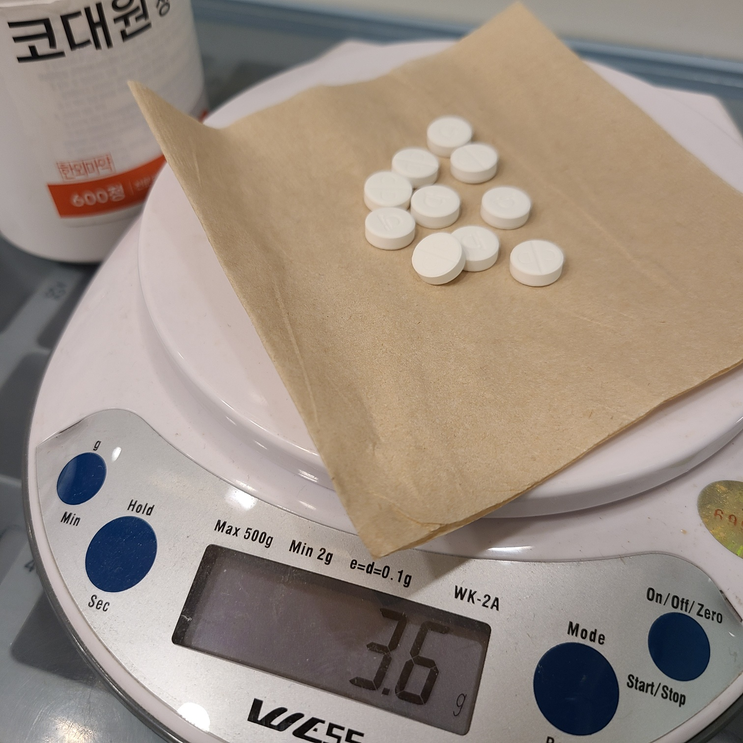 한외마약? 기침약에 마약 성분이 사용되는 이유_약사가 정리해서 쏙쏙! - undefined - 2. 감기약에 왜 마약성분을 쓸까? - 한외마약 기준에 맞게 제조되었을까? 한외마약? 기침약에 마약 성분이 사용되는 이유_약사가 정리해서 쏙쏙! - undefined - 2. 감기약에 왜 마약성분을 쓸까? - 한외마약 기준에 맞게 제조되었을까?