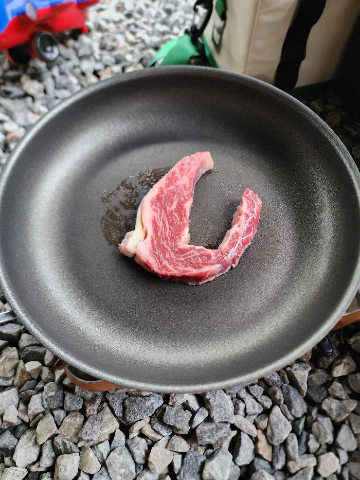 한우 새우살