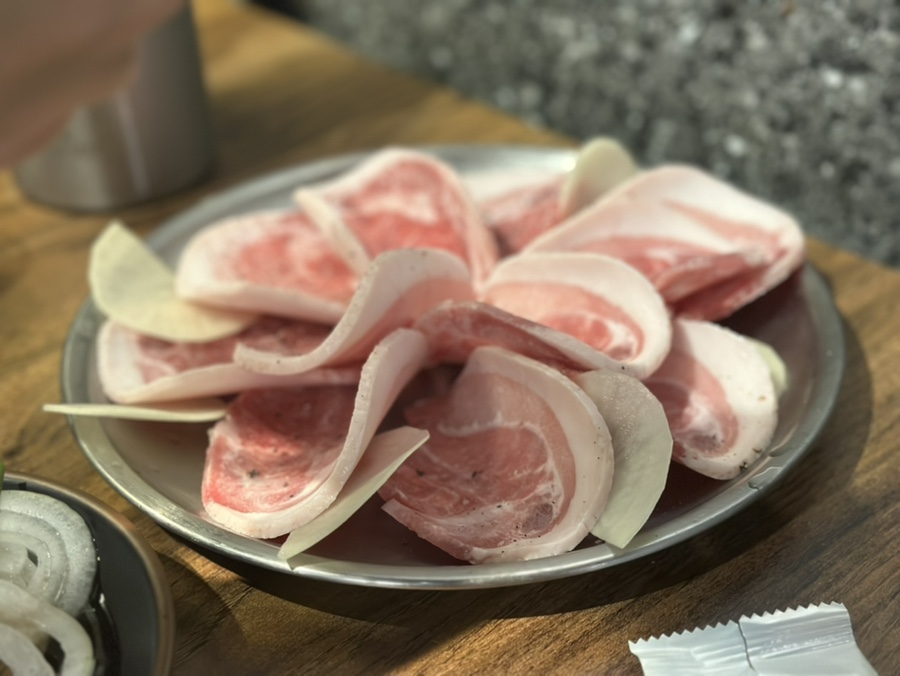  부산 개금 “개금안집” 부산 현지인 삼겹살 목살 찐 맛집 추천.