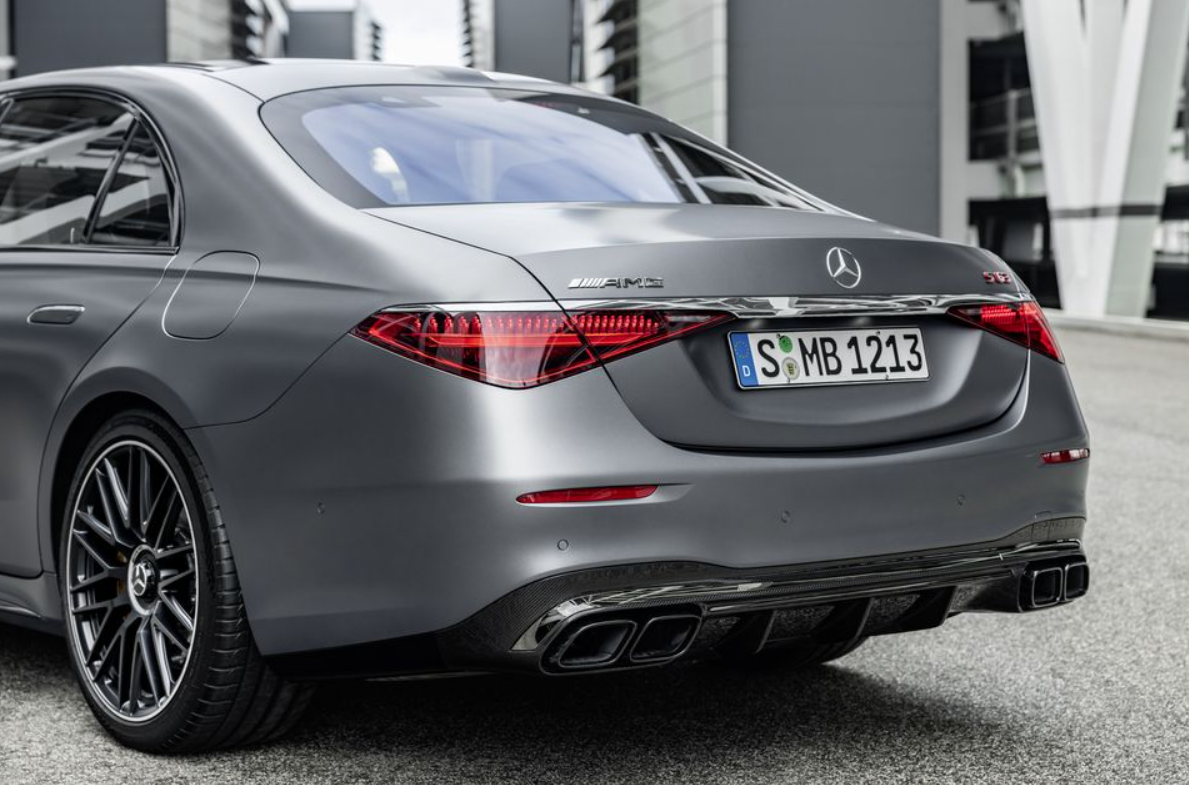 메르세데스 벤츠 S63 AMG E-퍼포먼스 가격 디자인-5 메르세데스 벤츠 S63 AMG E-퍼포먼스 가격 디자인-5