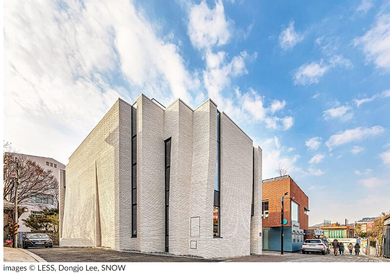  서울의 특별한 건축물...안국동 '볼륨메트릭 어반 스페이스' A curved brick wall ripples across LESS architects' office building design in seoul ㅣ 한강변의 100개의 건축물들 VIDEO:The Ringriver Park in Seoul by 100architects