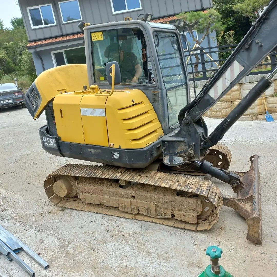  볼보 VOLVO EC55C 모델 2009년식 1900만원 판매합니다