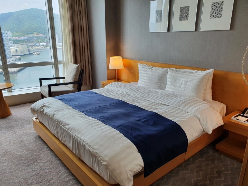 남해 5성급 호텔 소노캄 여수 스탠다드 슈페리어 킹 룸 3