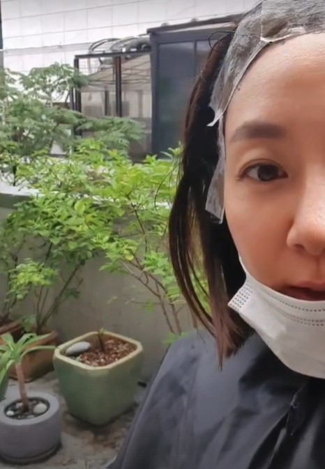  김지혜, 반포 60억 아파트서 혼자만의 시간! 딸들 학교 보내니 여유 [사진]
