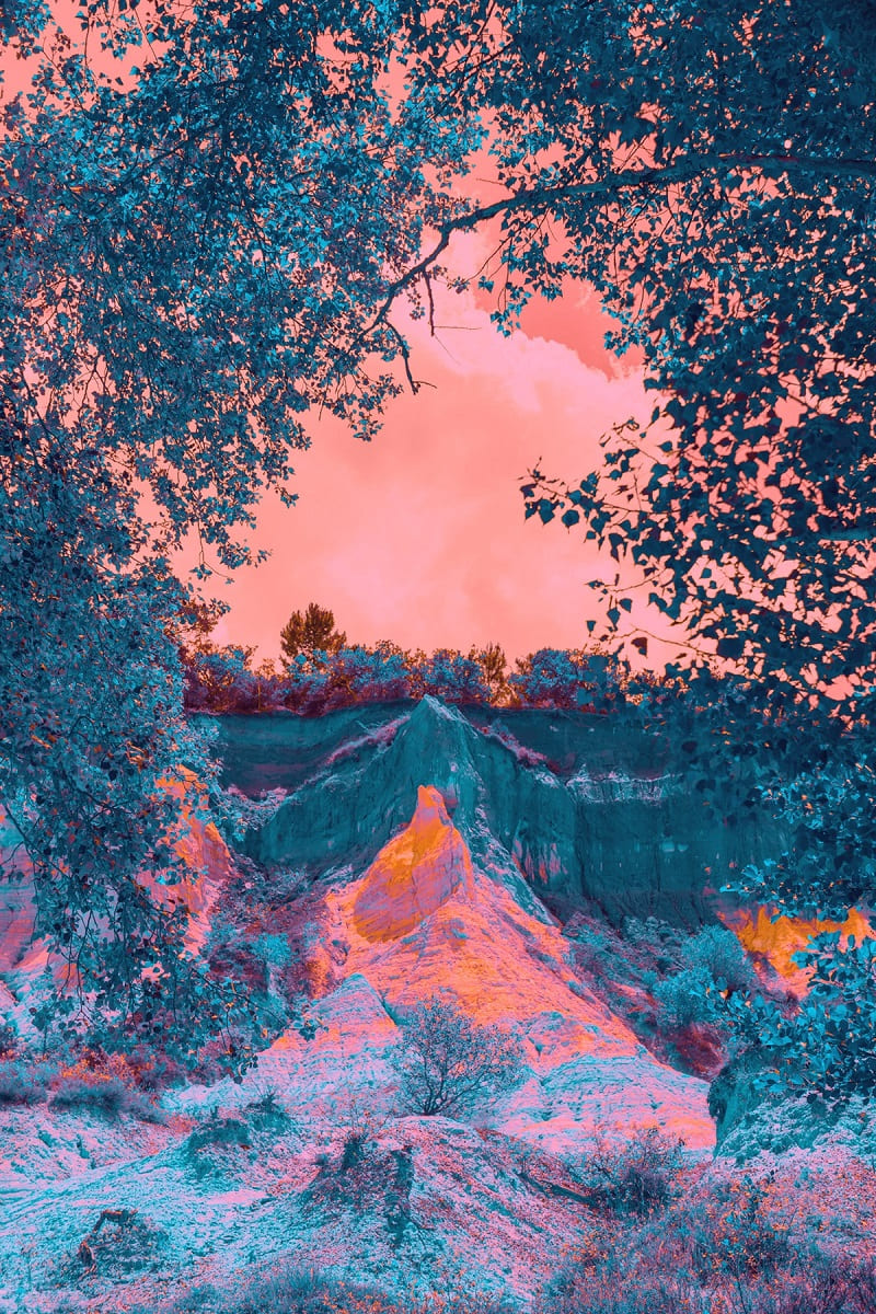 코튼캔디 핑크 색조의 프랑스의 숨 막히는 광경 Infrared Photos Capture Brea